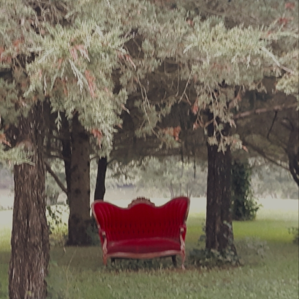 Meet your Posher, CLAIRE